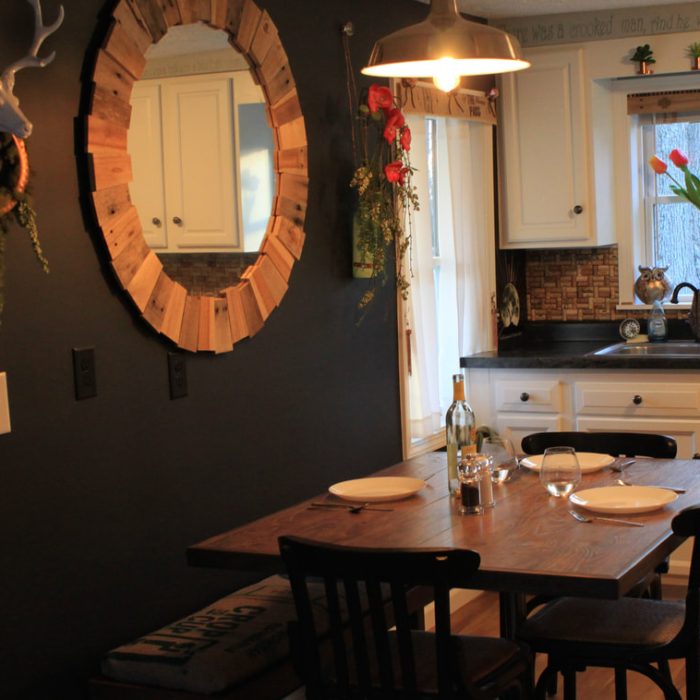 Kitchen (front of house)